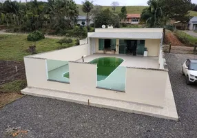 Foto 1 de Fazenda/Sítio com 4 Quartos à venda, 400m² em , Taió