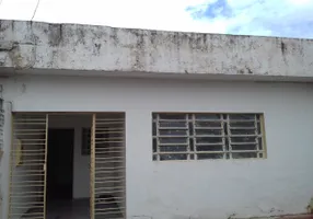 Foto 1 de Casa com 2 Quartos para alugar, 90m² em Cordeiro, Recife