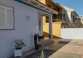 Foto 1 de Casa com 3 Quartos à venda, 101m² em Cavalhada, Porto Alegre