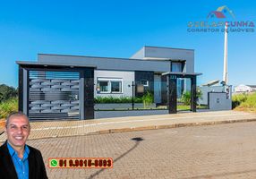Casa com 4 Quartos à venda, 200m² em Centro, Campo Bom - imagem 1 Foto 1 de Casa com 4 Quartos à venda, 200m² em Centro, Campo Bom