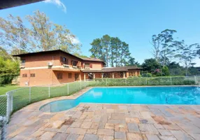 Foto 1 de Casa de Condomínio com 5 Quartos para venda ou aluguel, 780m² em Granja Viana, Cotia