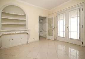 Foto 1 de Casa com 4 Quartos à venda, 240m² em Moema, São Paulo