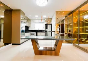 Foto 1 de Apartamento com 3 Quartos à venda, 128m² em Frente Mar Centro, Balneário Camboriú