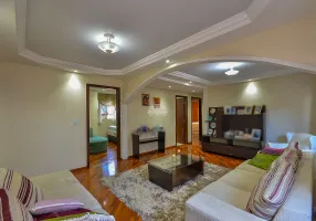 Foto 1 de Casa com 3 Quartos à venda, 280m² em Fanny, Curitiba