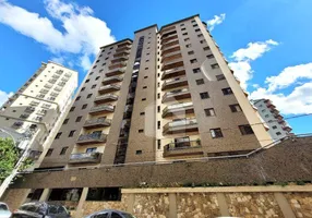 Foto 1 de Apartamento com 3 Quartos à venda, 123m² em Centro, Poços de Caldas