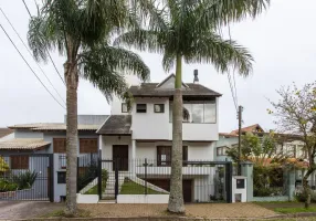 Foto 1 de Casa com 4 Quartos para alugar, 330m² em Teresópolis, Porto Alegre