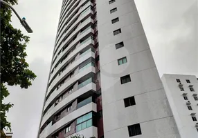 Foto 1 de Apartamento com 3 Quartos à venda, 62m² em Boa Viagem, Recife