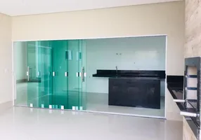 Foto 1 de Casa com 3 Quartos à venda, 165m² em Balneário Praia do Pernambuco, Guarujá