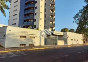 Foto 1 de Apartamento com 3 Quartos à venda, 136m² em Centro, Barretos