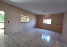 Foto 1 de Casa com 3 Quartos para alugar, 250m² em Santa Maria , Conselheiro Lafaiete