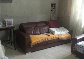 Foto 1 de Casa com 2 Quartos à venda, 140m² em Vila Ema, São Paulo