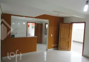 Foto 1 de Casa de Condomínio com 3 Quartos à venda, 133m² em Camaquã, Porto Alegre