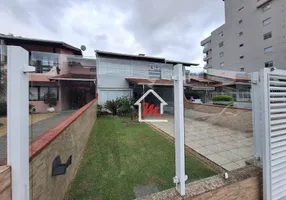 Foto 1 de Sobrado com 3 Quartos à venda, 179m² em Velha, Blumenau