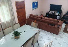 Foto 1 de Casa de Condomínio com 3 Quartos à venda, 235m² em Vila Lucinda, Santo André