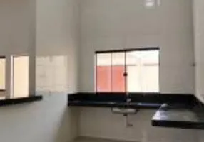 Foto 1 de Casa com 2 Quartos à venda, 80m² em Patamares, Salvador