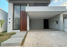 Foto 1 de Casa de Condomínio com 3 Quartos à venda, 138m² em Jardim Imperial, Cuiabá