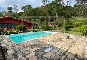 Foto 1 de Casa com 4 Quartos à venda, 1800m² em Conselheiro Paulino, Nova Friburgo