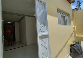 Foto 1 de Casa com 2 Quartos à venda, 124m² em Coutos, Salvador