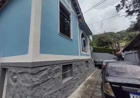Foto 1 de Casa com 3 Quartos à venda, 130m² em Bingen, Petrópolis