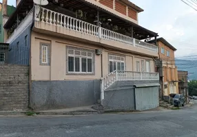 Foto 1 de Casa com 3 Quartos para alugar, 70m² em Samambaia, Petrópolis