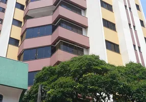 Foto 1 de Apartamento com 2 Quartos à venda, 88m² em Centro, Apucarana