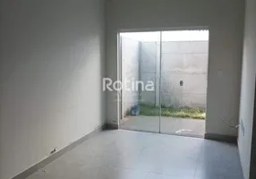 Foto 1 de Casa com 2 Quartos à venda, 52m² em Shopping Park, Uberlândia