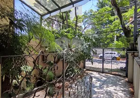 Foto 1 de Sobrado com 4 Quartos à venda, 180m² em Vila Mascote, São Paulo
