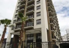 Foto 1 de Apartamento com 1 Quarto para alugar, 33m² em Portão, Curitiba