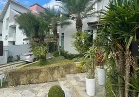 Foto 1 de Casa de Condomínio com 3 Quartos à venda, 280m² em Vila Oliveira, Mogi das Cruzes