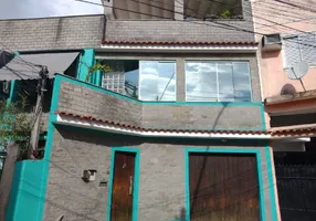 Foto 1 de Casa de Condomínio com 2 Quartos à venda, 90m² em Rocha, São Gonçalo