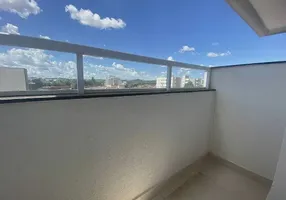 Foto 1 de Apartamento com 2 Quartos à venda, 60m² em Passa Vinte, Palhoça