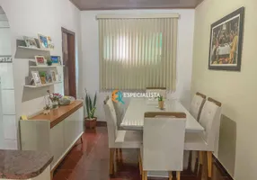 Foto 1 de Casa com 4 Quartos à venda, 108m² em Nossa Senhora do Carmo, Santa Luzia