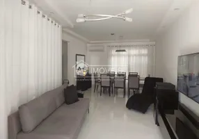 Foto 1 de Sobrado com 3 Quartos à venda, 180m² em Gonzaga, Santos