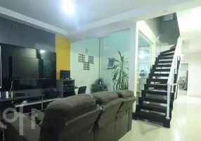 Foto 1 de Casa com 3 Quartos à venda, 116m² em Jardim Las Vegas, Santo André