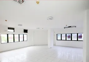 Foto 1 de Sala Comercial para alugar, 212m² em Caminho Das Árvores, Salvador