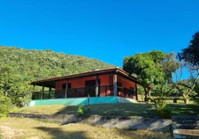 Foto 1 de Fazenda/Sítio com 4 Quartos à venda, 200m² em Serra, Teresópolis