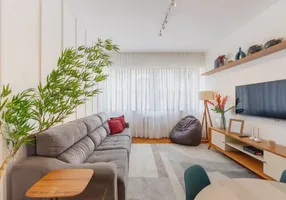 Foto 1 de Apartamento com 3 Quartos à venda, 65m² em Cabral, Curitiba