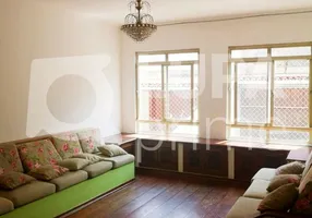 Foto 1 de Casa com 3 Quartos para alugar, 270m² em Vila Amália, São Paulo