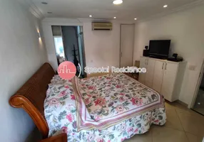 Foto 1 de Cobertura com 4 Quartos à venda, 180m² em Barra da Tijuca, Rio de Janeiro