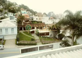 Foto 1 de Casa com 2 Quartos à venda, 880m² em Centro, Florianópolis