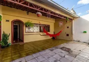 Foto 1 de Casa com 3 Quartos à venda, 120m² em Marambaia, Belém