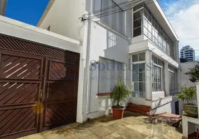 Foto 1 de Casa com 8 Quartos à venda, 466m² em Santa Cecília, São Paulo
