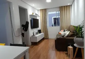Foto 1 de Apartamento com 2 Quartos à venda, 47m² em Parque Pinheiros, Taboão da Serra