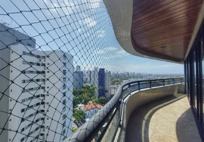 Foto 1 de Apartamento com 4 Quartos à venda, 226m² em Poço, Recife