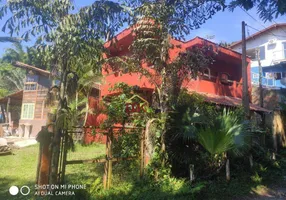 Foto 1 de Sobrado com 4 Quartos à venda, 200m² em Praia das Toninhas, Ubatuba