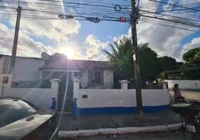 Foto 1 de Casa com 3 Quartos à venda, 360m² em Areias, Recife
