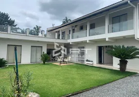 Foto 1 de Casa com 3 Quartos à venda, 220m² em Centro, Blumenau