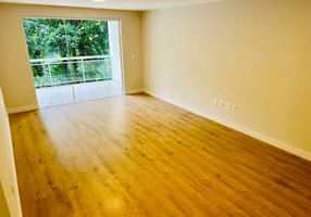 Foto 1 de Apartamento com 3 Quartos à venda, 108m² em Vale dos Pinheiros, Nova Friburgo