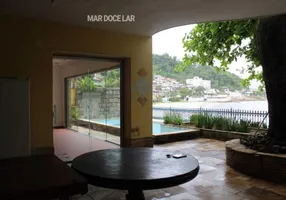 Foto 1 de Casa com 9 Quartos à venda, 500m² em Japuí, São Vicente