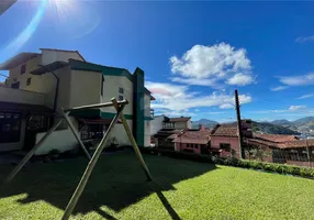 Foto 1 de Casa de Condomínio com 4 Quartos à venda, 83m² em Iúcas, Teresópolis
